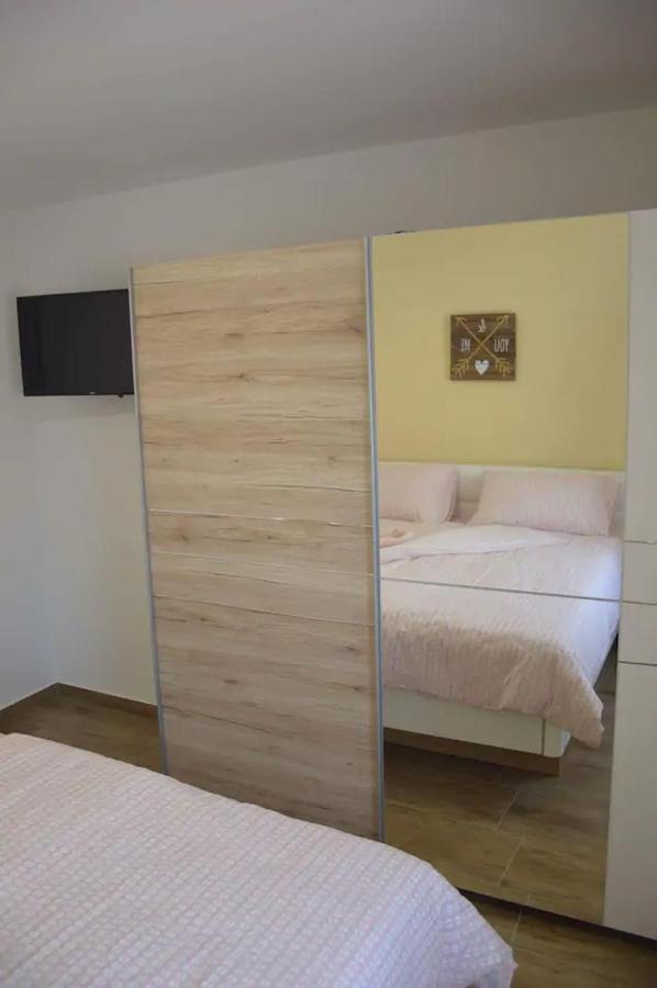 Old Town Apartment Popovic Vrsar Εξωτερικό φωτογραφία