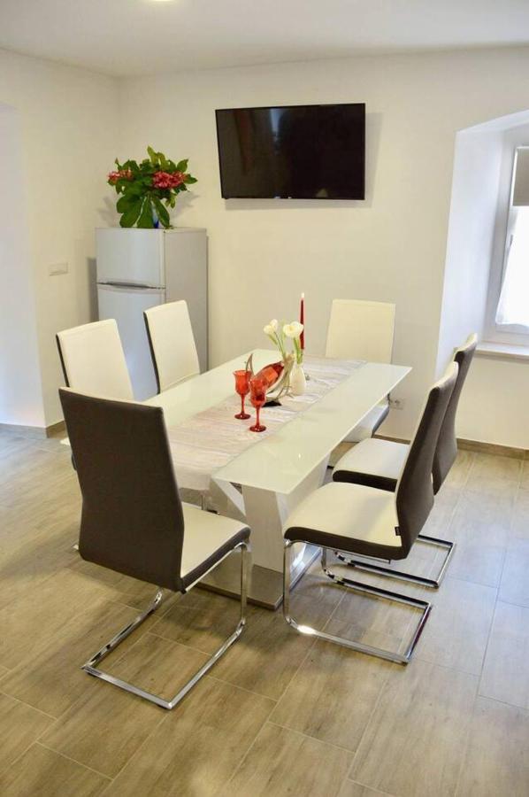 Old Town Apartment Popovic Vrsar Εξωτερικό φωτογραφία